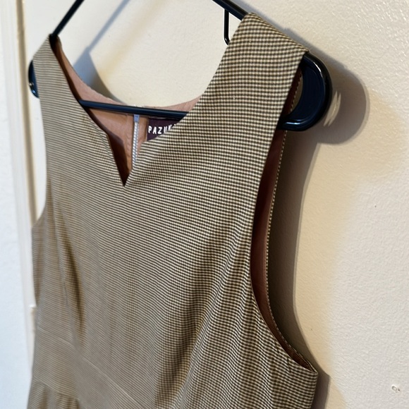 Pazuki London Size Small Bicycle Bee Flower Pleated Dress - Picture 9 of 14